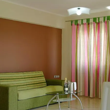 מלון דירות Antonios Village &