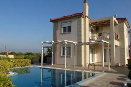 Antonios Village & מלון דירות 4*