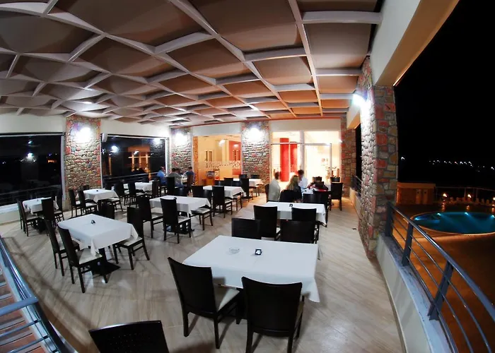 Lägenhetshotell Antonios Village & 4*