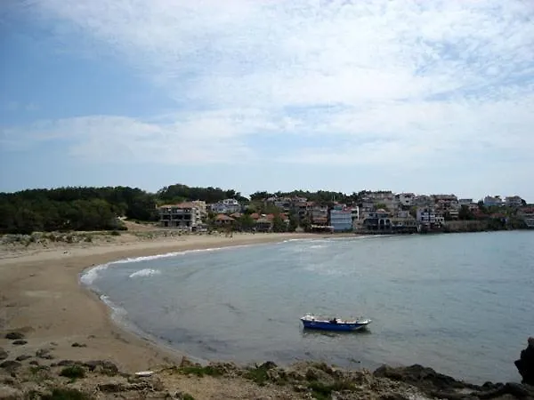 Lägenhetshotell Antonios Village &