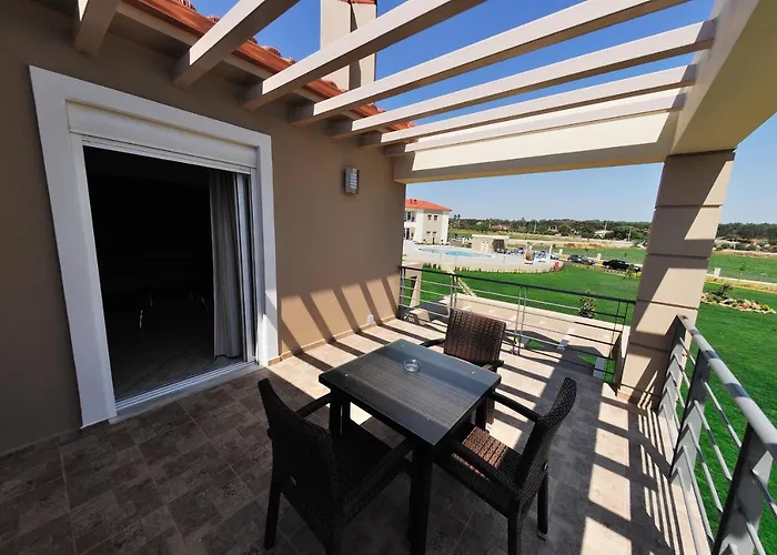 Antonios Village & Lägenhetshotell 4*