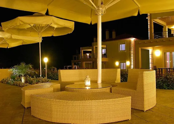 Antonios Village & Lägenhetshotell Arkoudi